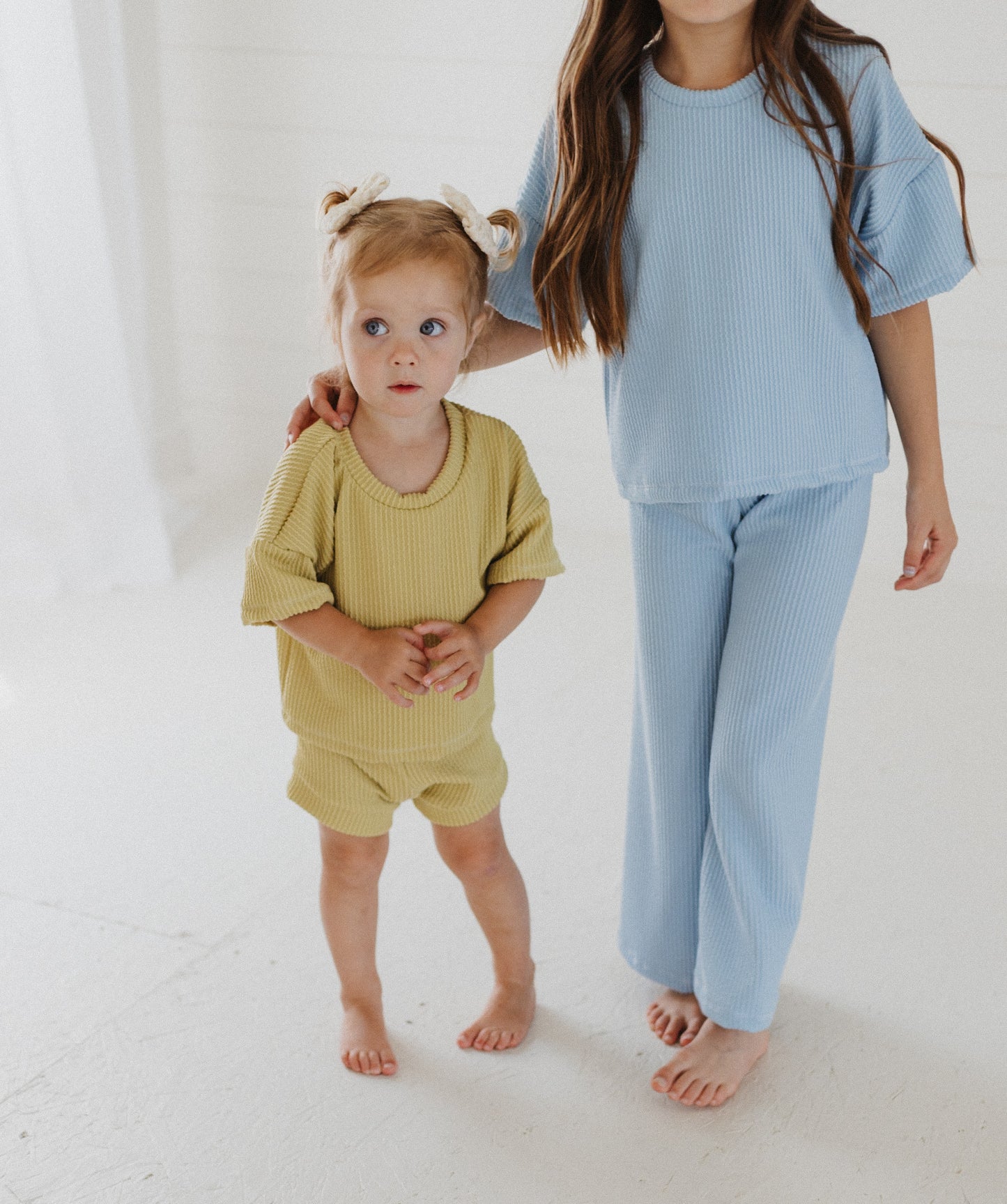 T-shirt ( 3 color option)