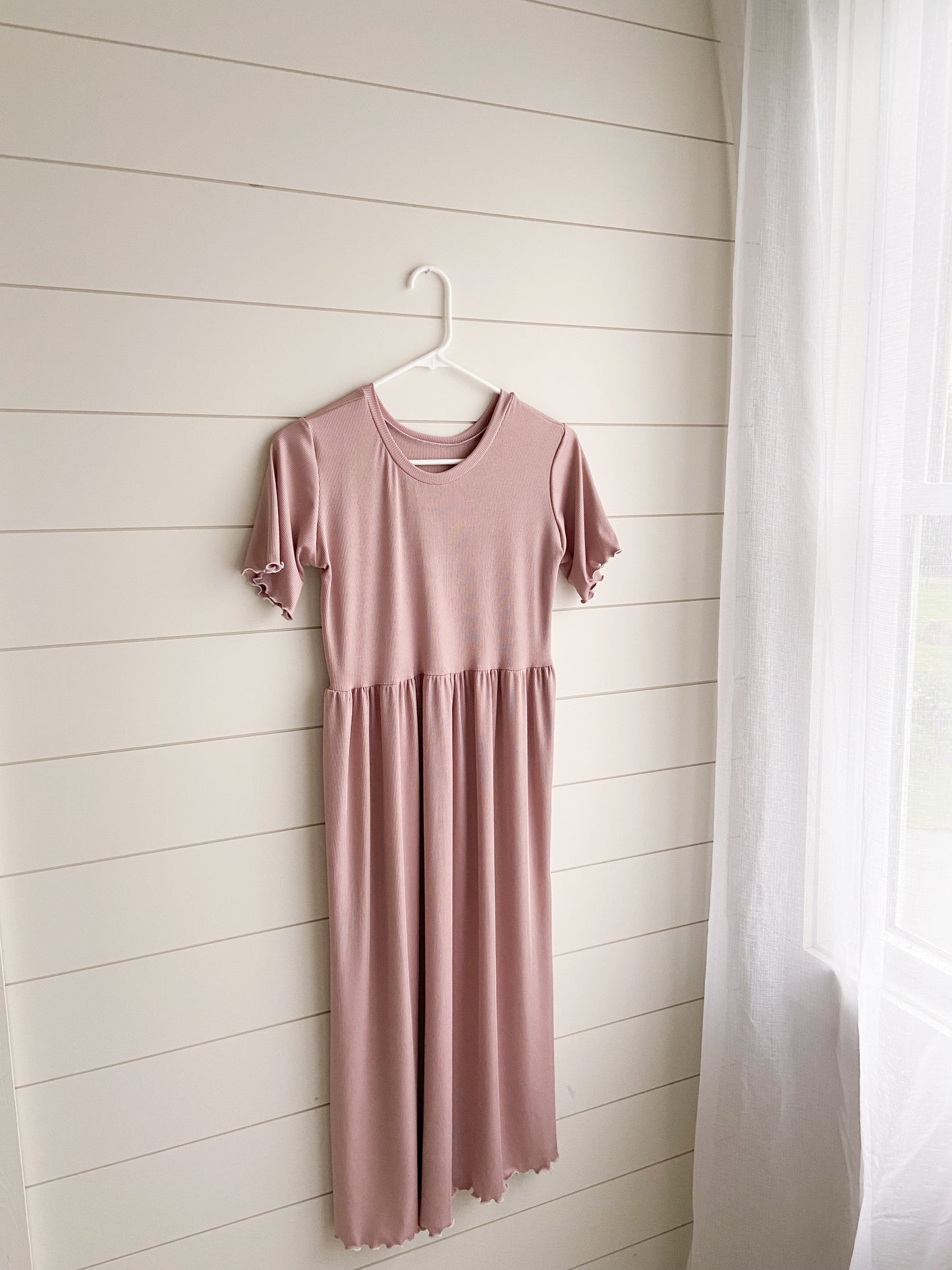Mauve Rib Midi Dress