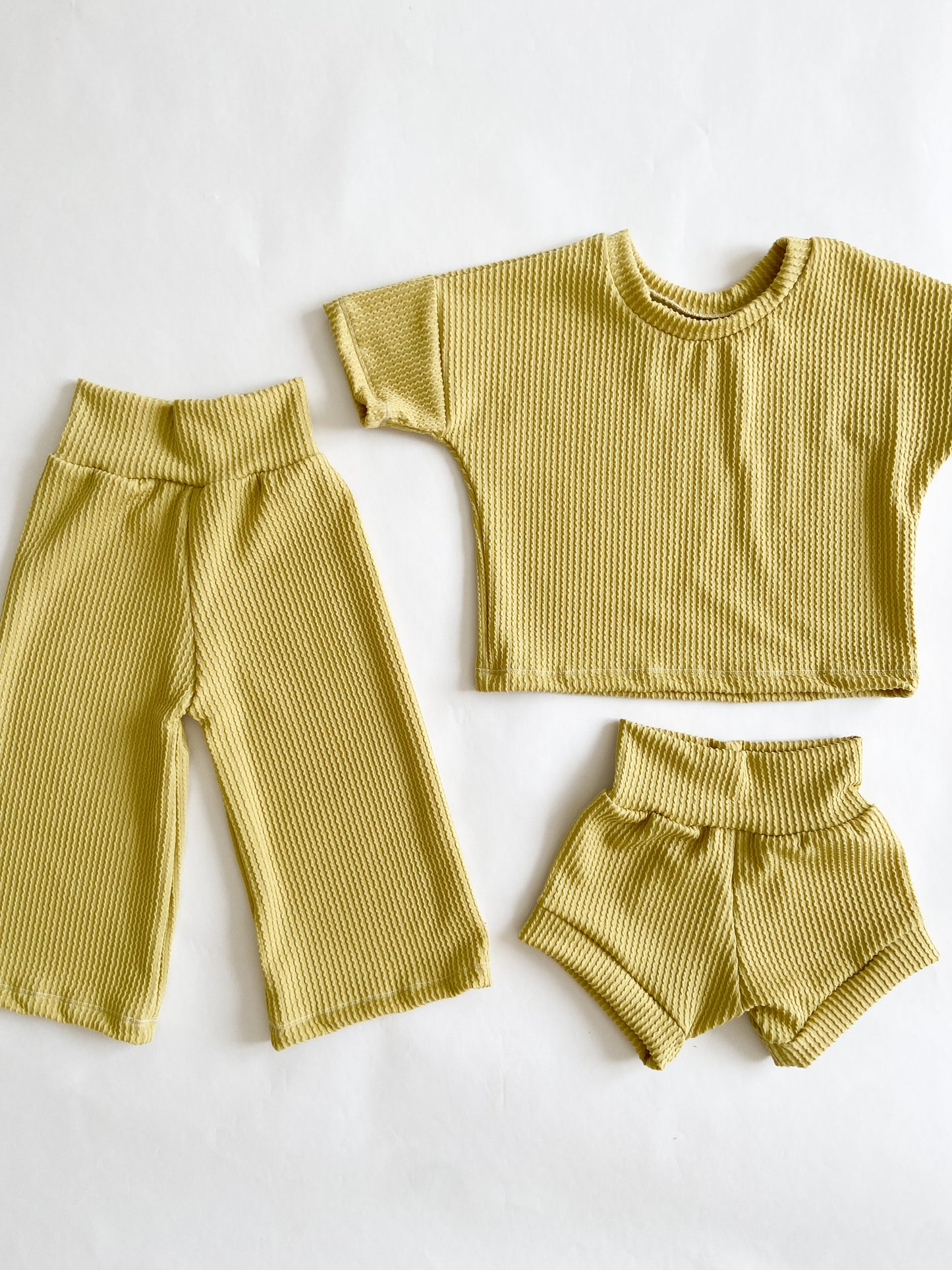 Bright Summer Sets ( T-shirt + shorties)
